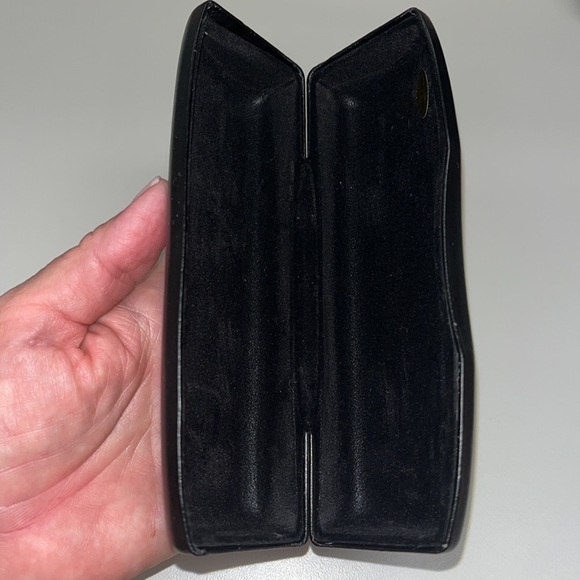 bebe thinner styled hard eyeglass case - Picture 5 of 5